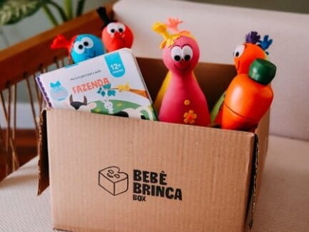 Caixa de brinquedos